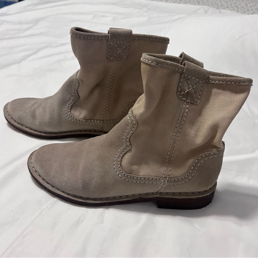Clarks Cabaret Stage ankle boots in the "Sand Suede". 7